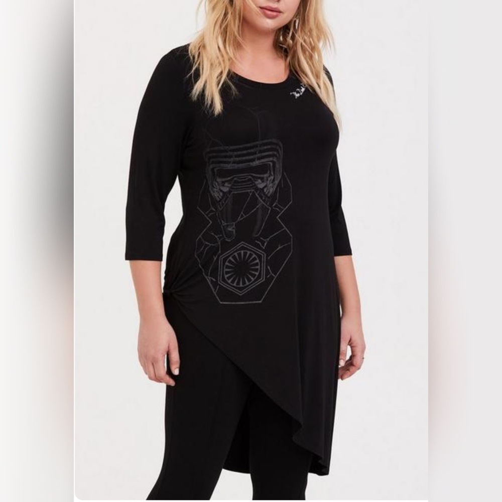Her Universe Star Wars Episode 9 Kylo Ren Black Knotted Asymmetrical Tun…